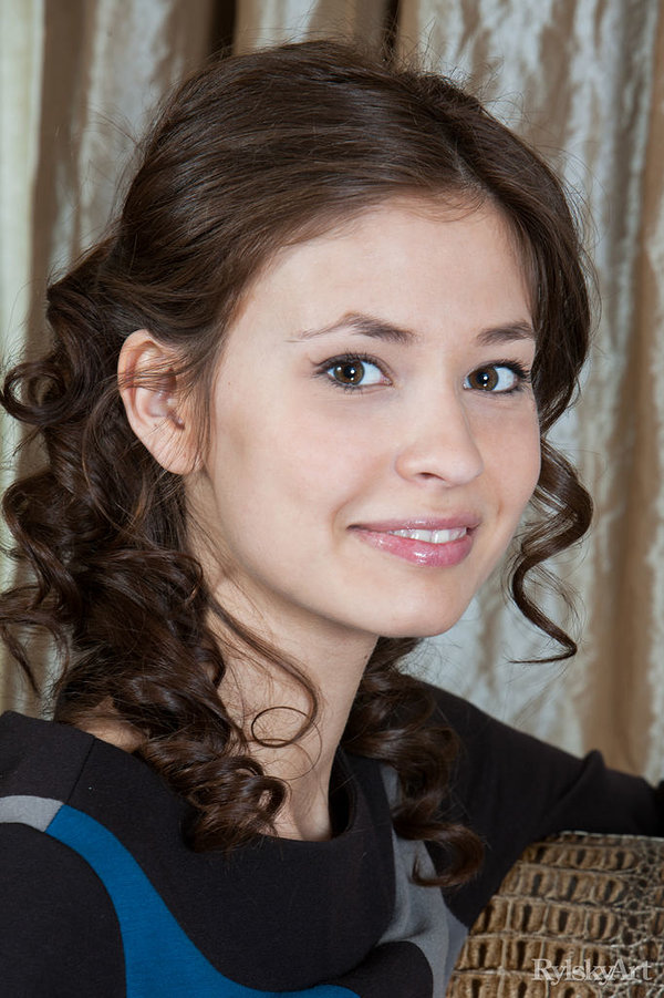 Елена, 54 года, 2 размер груди